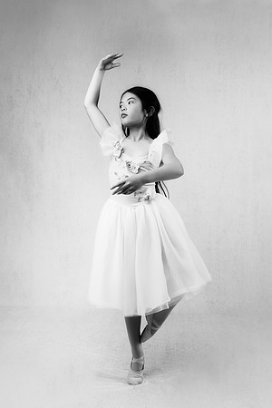 TAYLOR-14bw