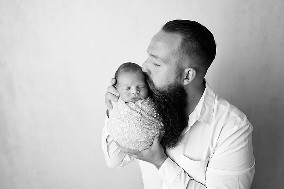 EZRA_13DAYS-74bw