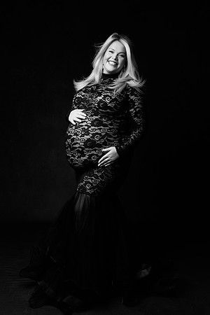 ALYSSA_MATERNITY-2bw