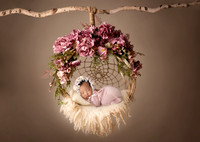 EVERLY_8DAYS-1