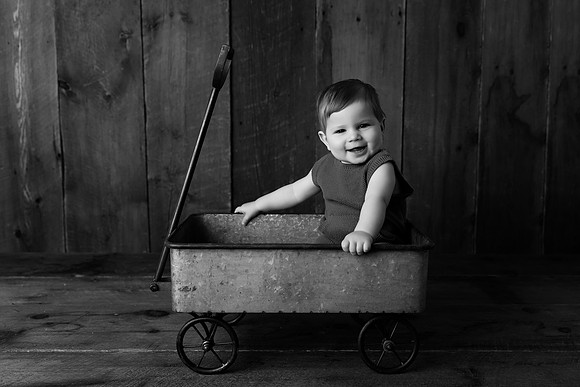 LANDON_1YEAR-32bw