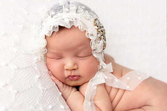 AVA_8DAYS-4