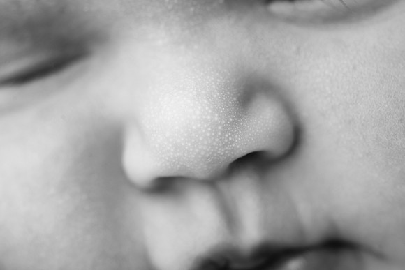AVA_8DAYS-10bw