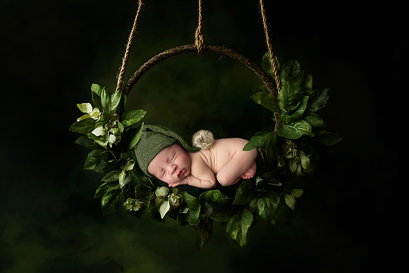 HALLOWAY_16DAYS-1
