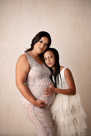 DELLA_MATERNITY-39