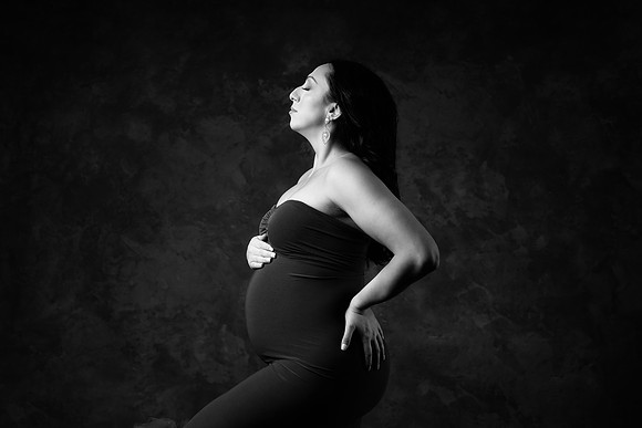 CAITLYN_MATERNITY-11bw