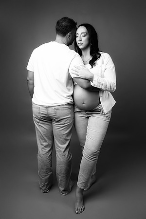 CAITLYN_MATERNITY-20bw