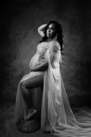 SHARMAINE_MATERNITY-10bw