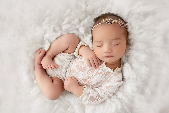 AVA_10DAYS-53