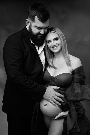 TORI_MATERNITY-11bw