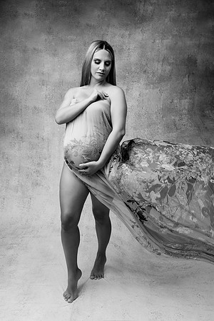 TORI_MATERNITY-36bw