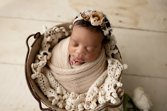 AMARA_12DAYS-37
