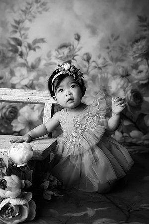 EVELYN_1YEAR-6bw