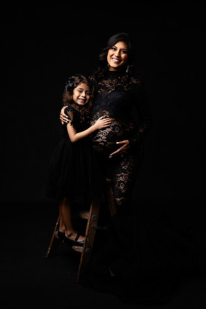 REBEKAH_MATERNITY-1