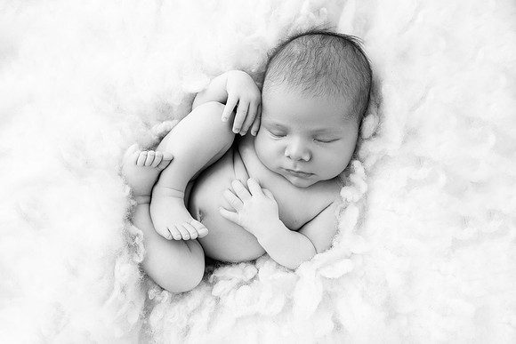 LIAM_18DAYS-16bw