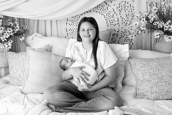 THOMAS_13DAYS-57bw