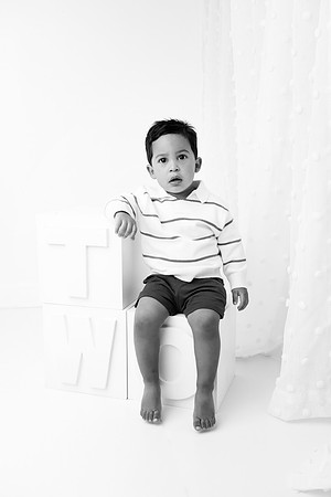 ELIAN_2YEARS-2bw
