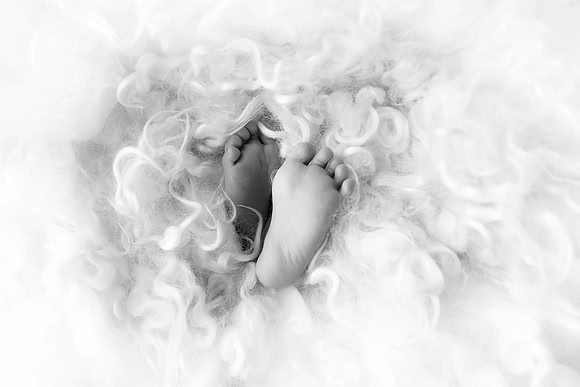 AVA_11DAYS-29bw