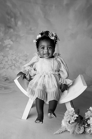 ELBRI_1YEAR-1bw