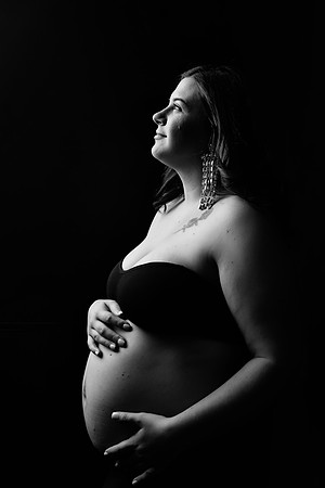 KELSI_MATERNITY-1