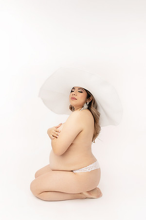JOBETH_MATERNITY-52