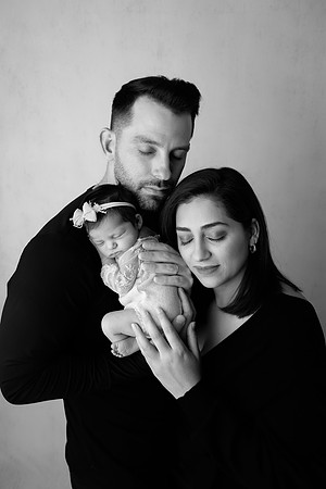 NORA_12DAYS-95bw