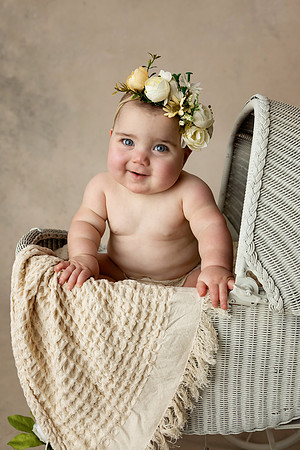 CAROLINE_10 MOS-4