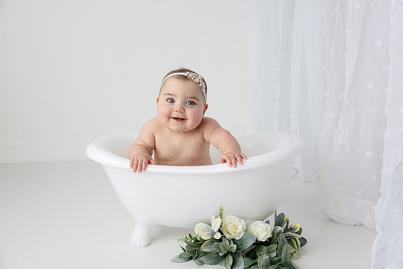 CAROLINE_10 MOS-6
