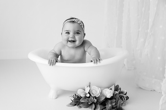 CAROLINE_10 MOS-7bw