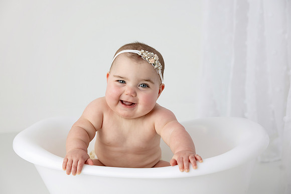 CAROLINE_10 MOS-9
