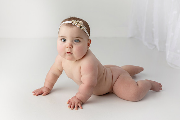 CAROLINE_10 MOS-17