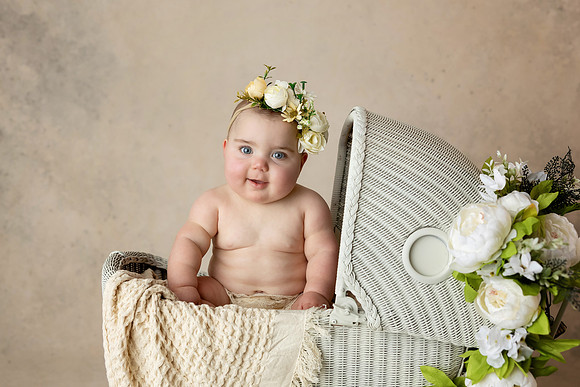 CAROLINE_10 MOS-2
