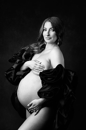SHAYLA_MATERNITY-20bw