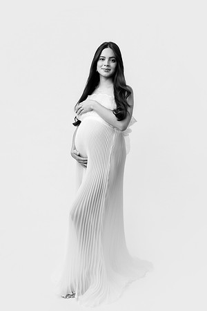 MICHELLE_MATERNITY-1bw