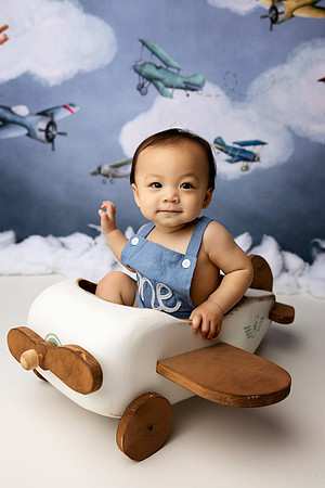 LOGAN_1YEAR-7