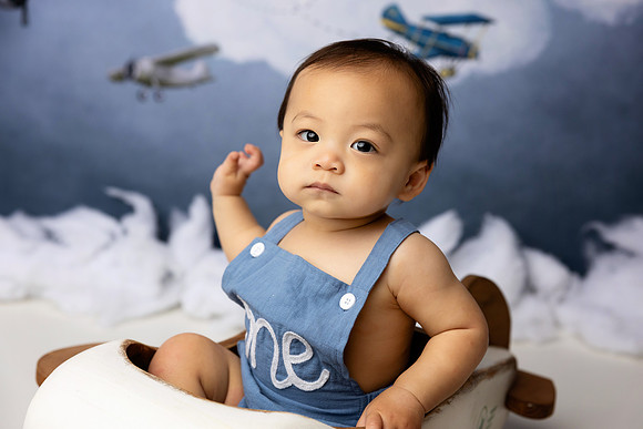 LOGAN_1YEAR-8