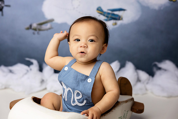LOGAN_1YEAR-5