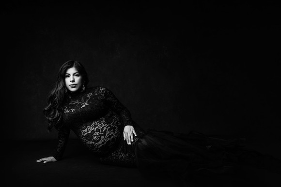 ISABEL_MATERNITY-12_(2)bw