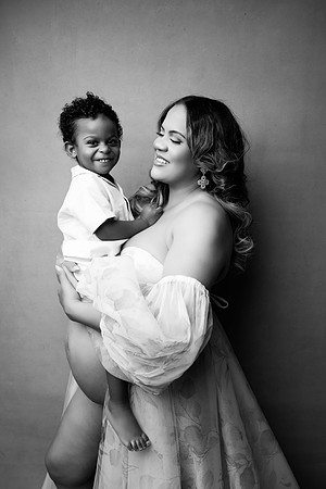 COURTNEY_MATERNITY-33_(2)bw