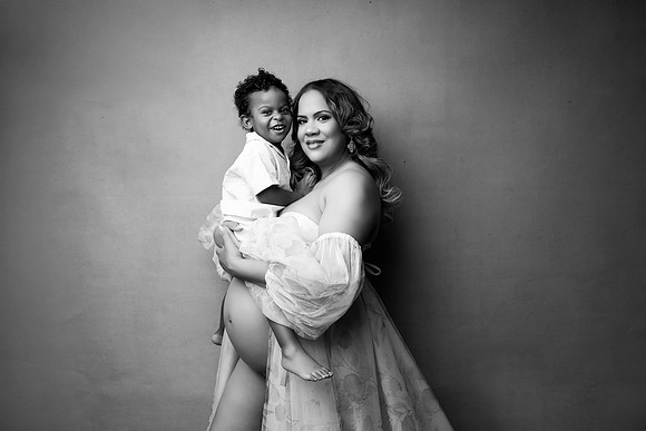 COURTNEY_MATERNITY-34_(2)bw