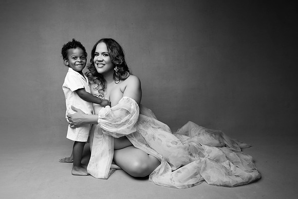 COURTNEY_MATERNITY-37_(2)bw