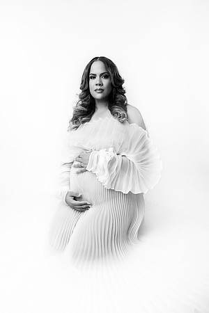 COURTNEY_MATERNITY-71_(2)bw