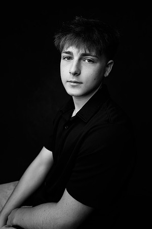 BRAYDEN_16YEARS-10bw