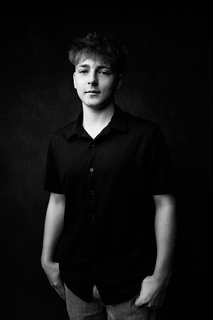 BRAYDEN_16YEARS-12bw