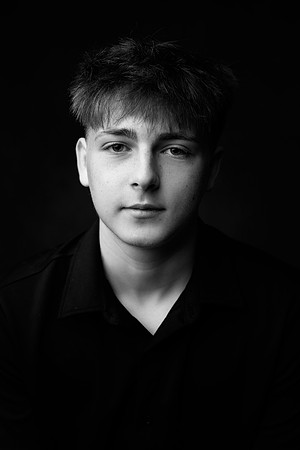 BRAYDEN_16YEARS-7bw