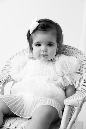HANNAH_1YEAR-13bw