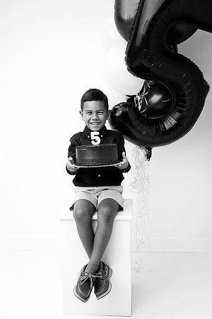 TAYSOM_5YRS-9bw