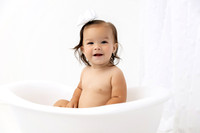 AVA_1YEAR-3