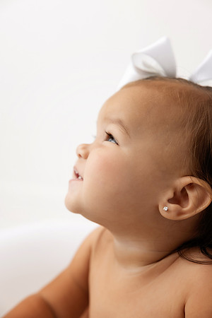 AVA_1YEAR-6