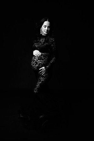 ASHLEY_MATERNITY-3bw